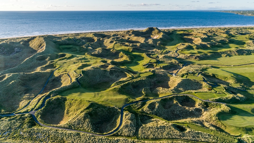 /content/dam/images/golfdigest/fullset/course-photos-for-places-to-play/Enniscrone Sligo Ireland 4.jpg