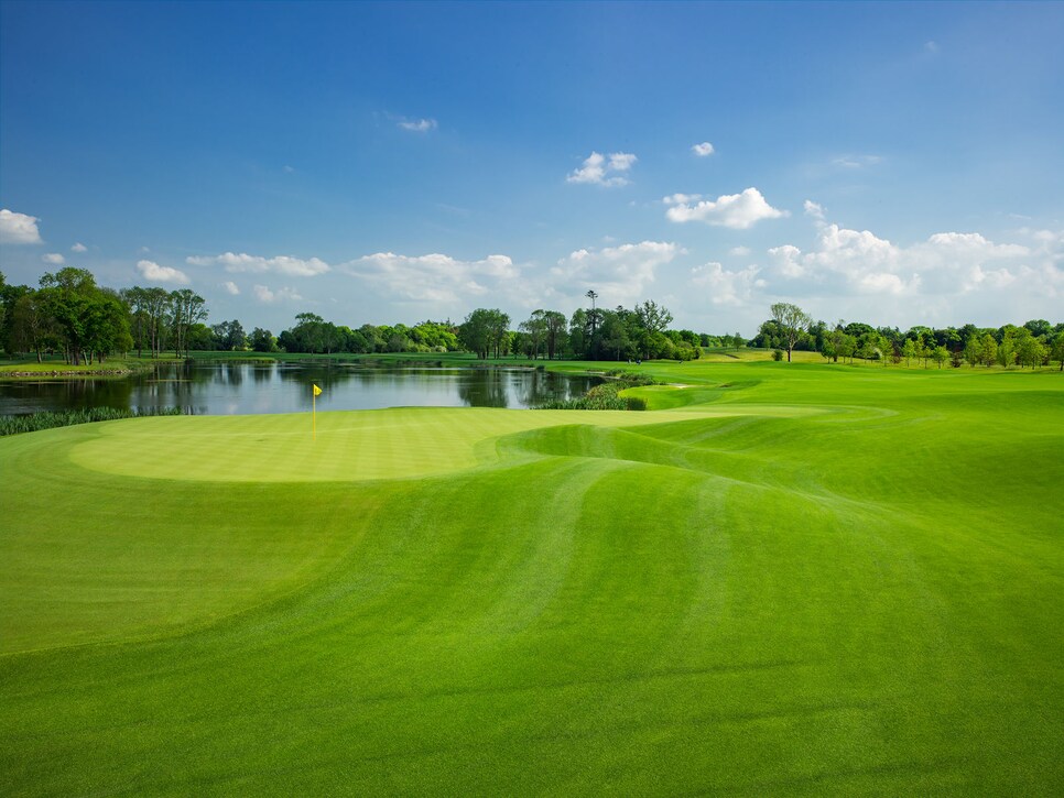 /content/dam/images/golfdigest/fullset/course-photos-for-places-to-play/adare-manor-ireland-seventh-hole.jpg